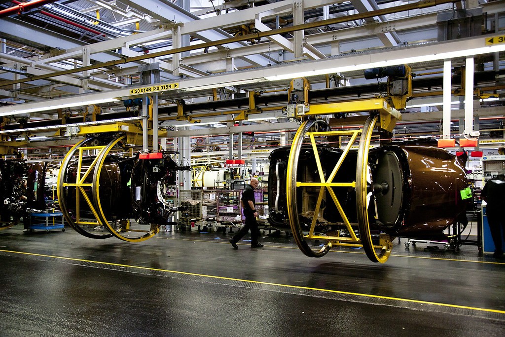 automotive indu.jpg