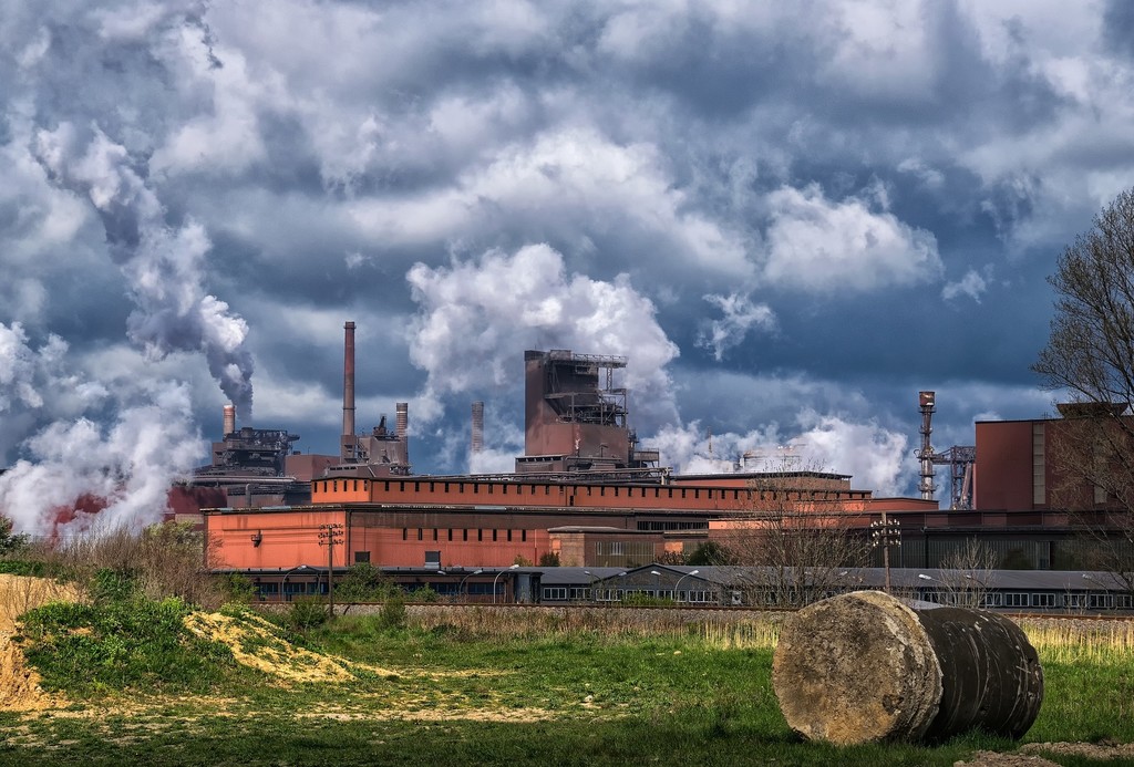 industry-gcf6486571_1920.jpg