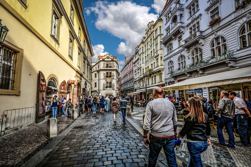 prague-gd28bc53df_1920.jpg