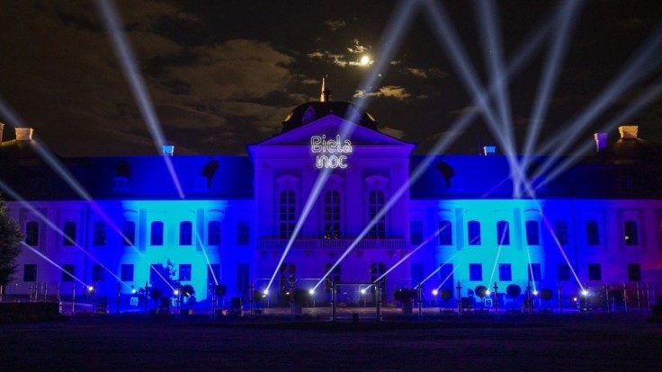 foto_biela_noc_rozziarila_bratislavu_festival_potrva_do_zaciatku_oktobra.jpg