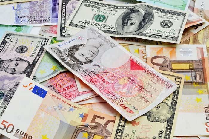 sterlina-euro.jpg