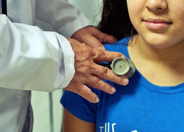 doctor-g9a778a8d9_640.jpg