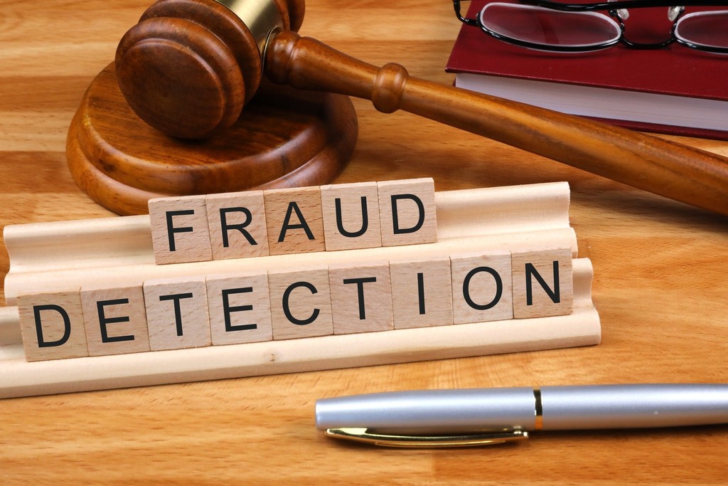 fraud-detection (1).jpg