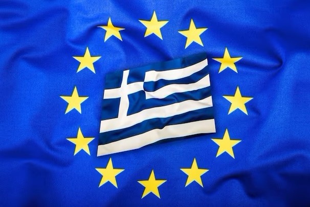 flags-greece-european-union-greece-flag-eu-flag-flag-inside-stars-world-flag-concept_341862-7080.jpg