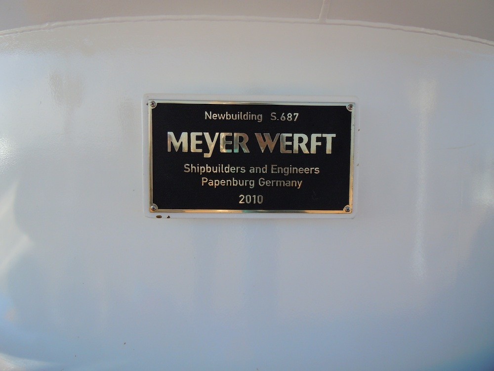 meyer werft.jpg