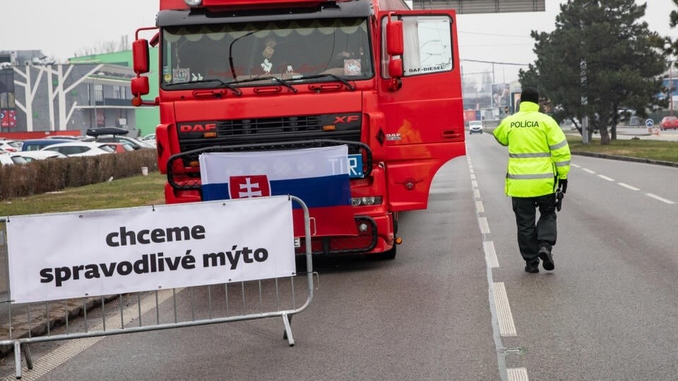 štrajk kamionistov.jpg