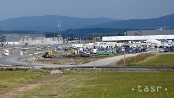 automobilka Volvo Košice.jpg