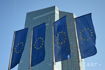 ECB5.jpg