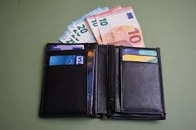 money10.jpg