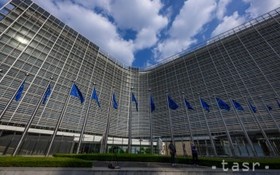 Eurokomisia.jpg